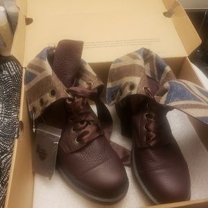 Union Jack Oxblood Aimilie Triumph Dr Martens